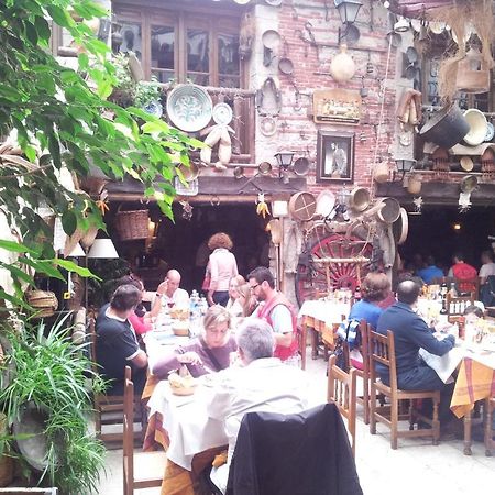 Hotel Restaurante Museo La Posada De Ubeda Bagian luar foto